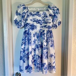 NEW Abercrombie Kids Girl’s Blue Floral Dress Size 9/10